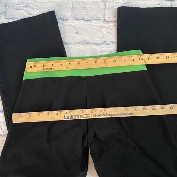 Nike Black/Green Wide Waistband Boot Cut Yoga Pants EUC Small - Picture 7 of 11